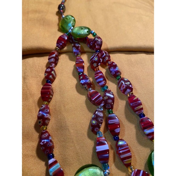Glass Millefleur Necklace Red Green Flowers Festive Spring or Winter - Picture 3 of 3